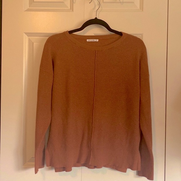 PINK CLOVER LONG SLEEVE - Picture 1 of 4